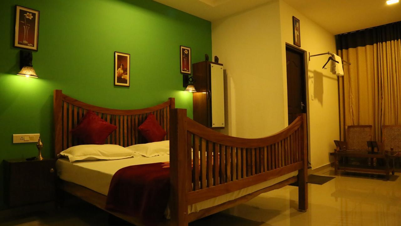 Tranquil Valley Resort Munnar Exterior foto